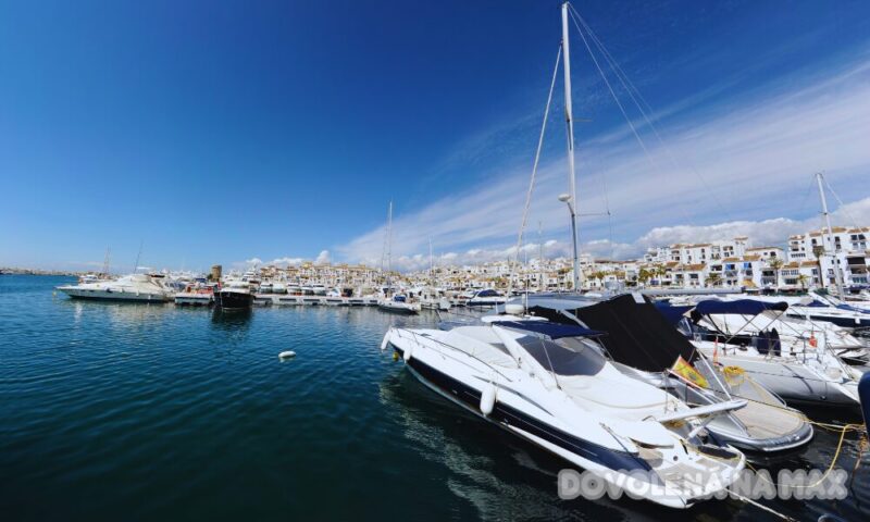Puerto Banus v Marbelle